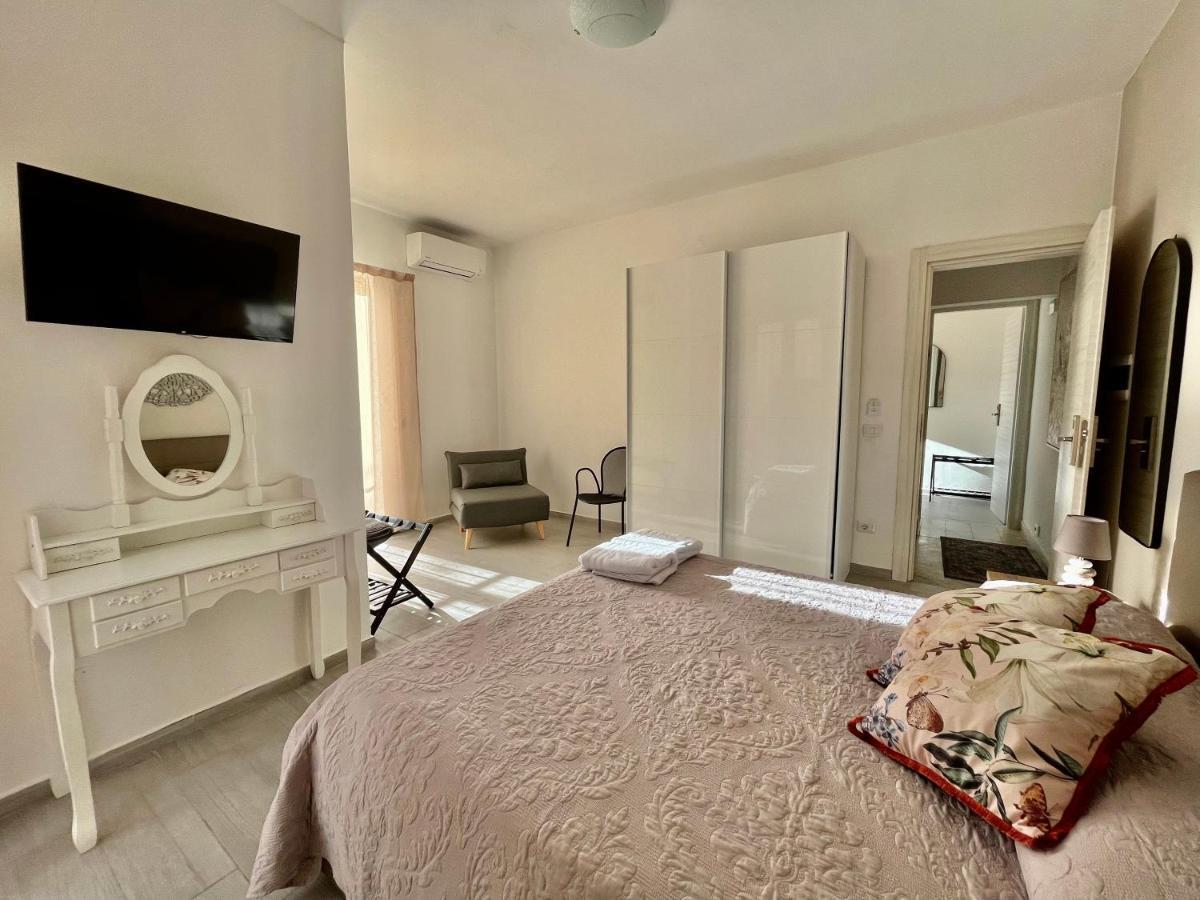 La Dependance Aparthotel Scilla Ngoại thất bức ảnh